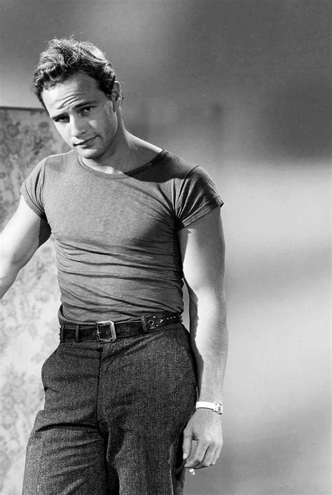 Marlon Brando and the Old Hollywood art of going down on ones。